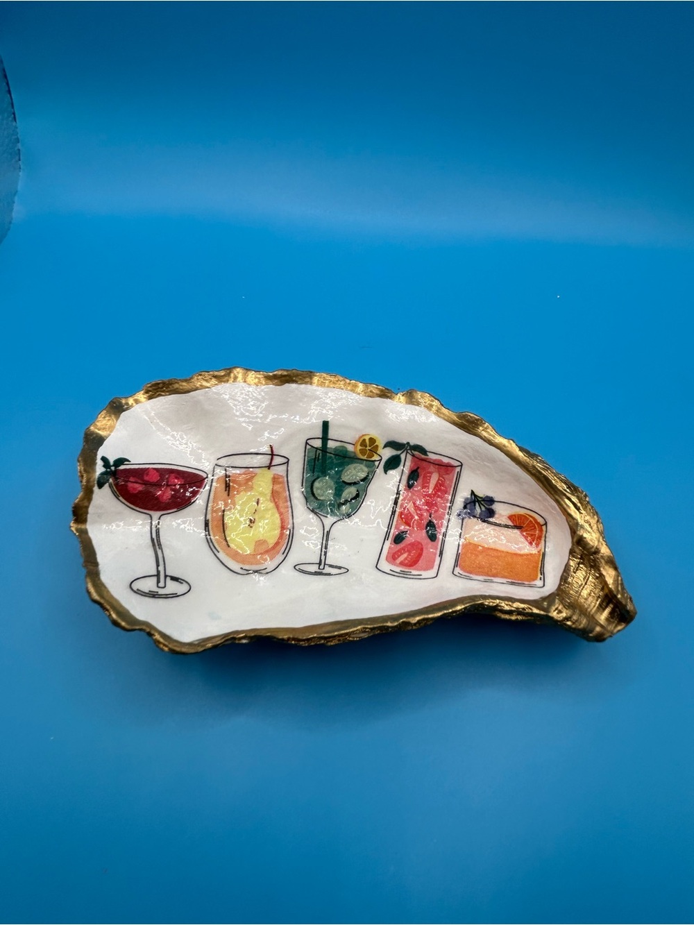 Gold Rim Beverage Oyster Dish - White with Multicolor Cocktail Art